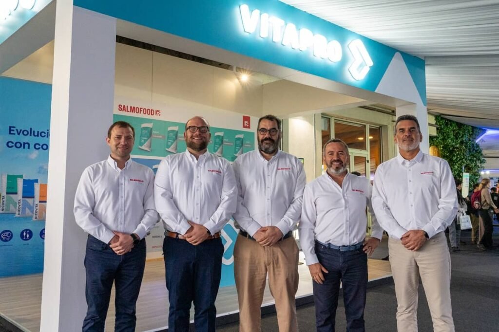 Ejecutivos de VITAPRO que participaron en LACQUA 2025.