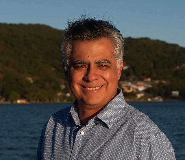 Dr. Luis Vinatea será uno de los conferencistas magistrales en LACQUA26.